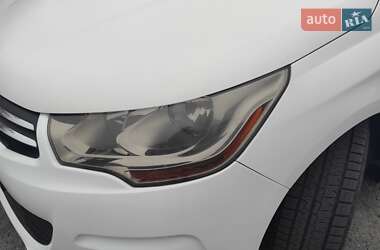 Хэтчбек Citroen C4 2010 в 