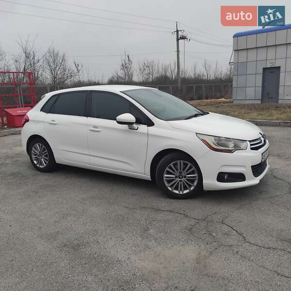Хетчбек Citroen C4 2010 в Хмільнику