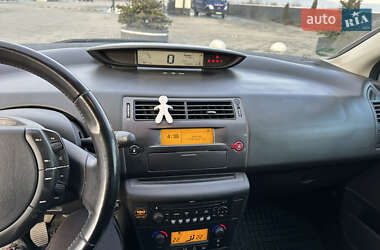 Хэтчбек Citroen C4 2008 в Хусте