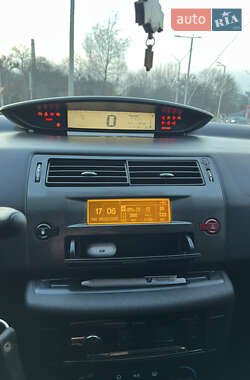 Купе Citroen C4 2009 в 