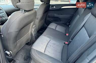 Хэтчбек Citroen C4 2012 в 