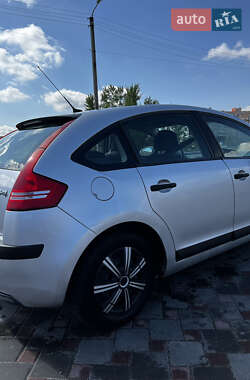 Хэтчбек Citroen C4 2006 в 