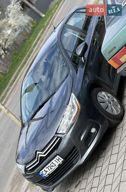Хэтчбек Citroen C4 2012 в 