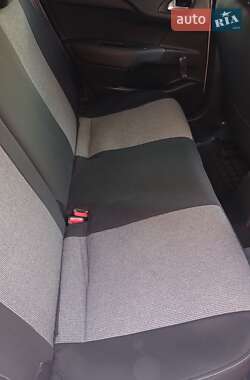 Хэтчбек Citroen C4 2012 в 