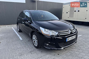Хэтчбек Citroen C4 2011 в 
