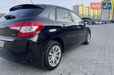 Хэтчбек Citroen C4 2011 в 