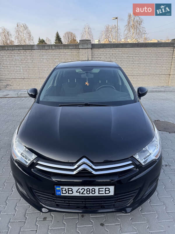 Хетчбек Citroen C4 2011 в Софіївській Борщагівці