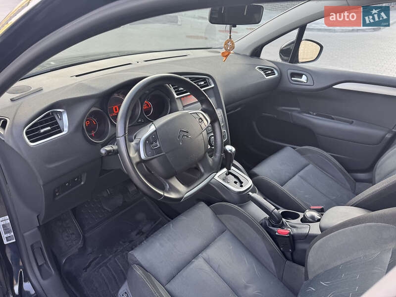 Хетчбек Citroen C4 2011 в Софіївській Борщагівці