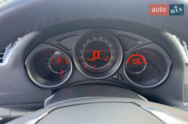 Хэтчбек Citroen C4 2011 в 