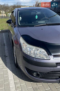 Хэтчбек Citroen C4 2007 в 
