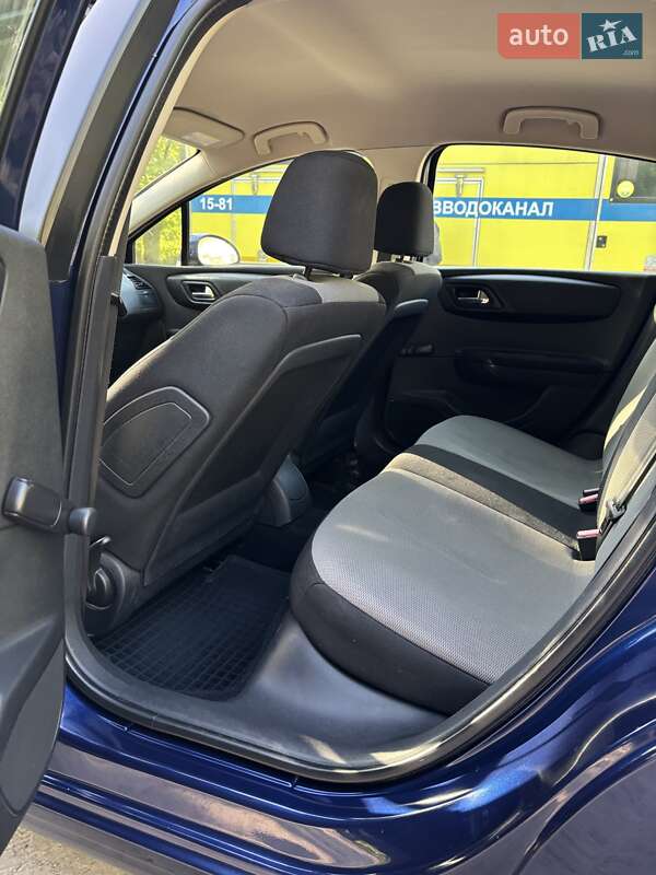 Хэтчбек Citroen C4 2006 в Киеве