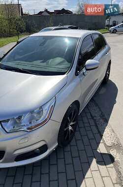 Хэтчбек Citroen C4 2011 в 