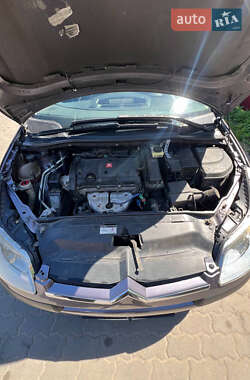 Хэтчбек Citroen C4 2007 в 