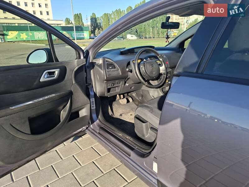 Хетчбек Citroen C4 2006 в Черкасах