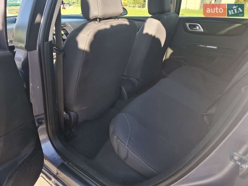 Хетчбек Citroen C4 2006 в Черкасах