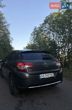 Хетчбек Citroen C4 2013 в 