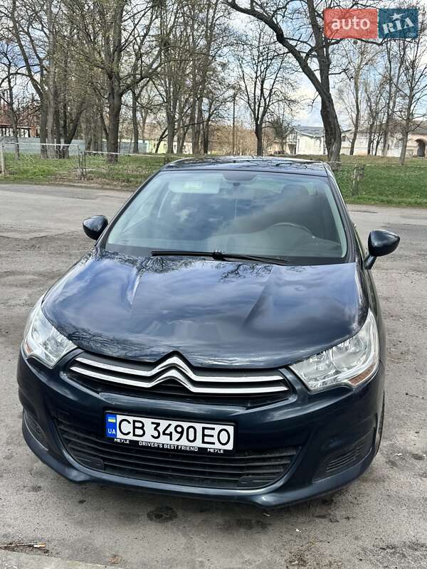 Хетчбек Citroen C4 2012 в Лохвиці