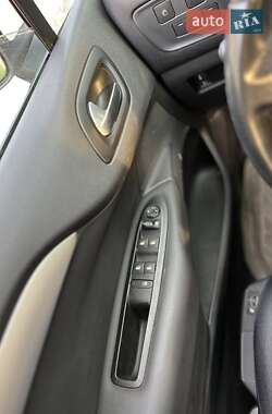 Хэтчбек Citroen C4 2013 в 