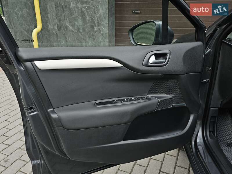 Хетчбек Citroen C4 2013 в Тернополі