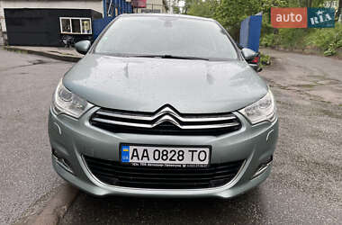 Хетчбек Citroen C4 2012 в 