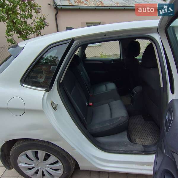 Хетчбек Citroen C4 2013 в Львові