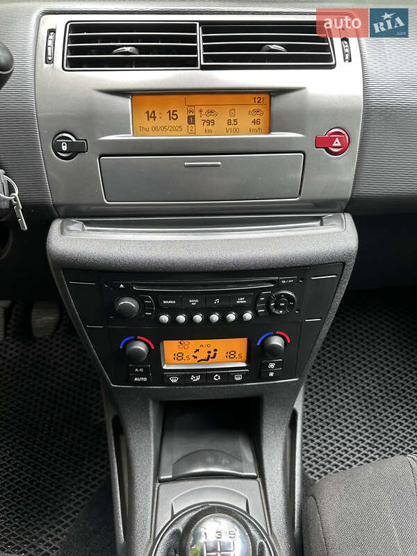 Хэтчбек Citroen C4 2010 в Виннице