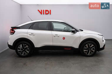 Хэтчбек Citroen C4 2022 в 