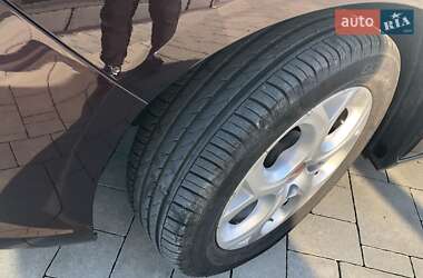 Хэтчбек Citroen C4 2011 в 