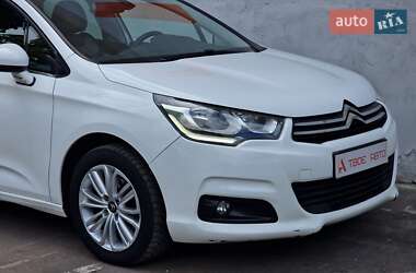 Хэтчбек Citroen C4 2015 в 