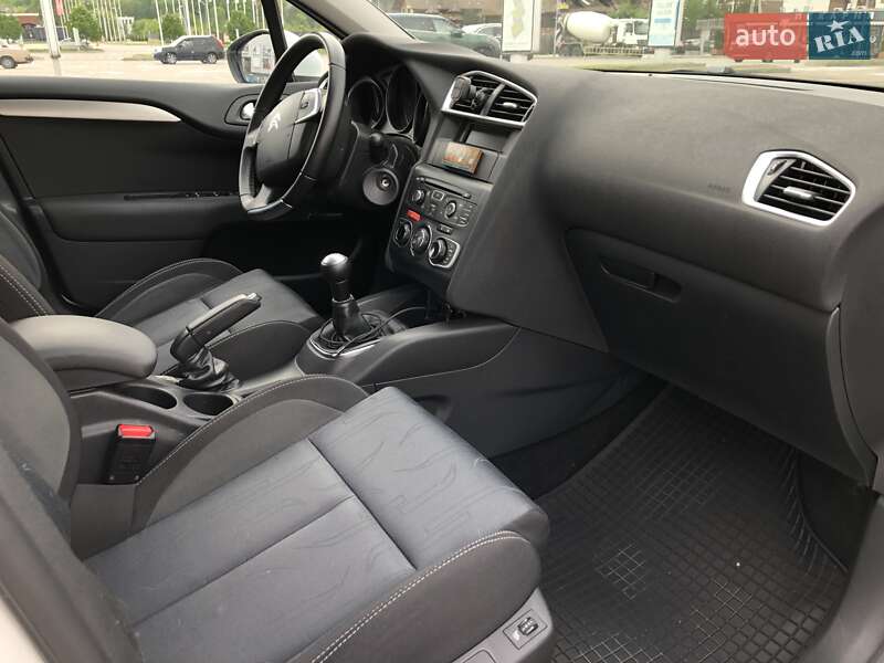 Хетчбек Citroen C4 2012 в Києві