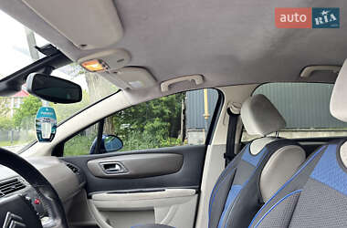 Хетчбек Citroen C4 2005 в 