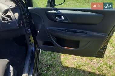 Хэтчбек Citroen C4 2007 в 