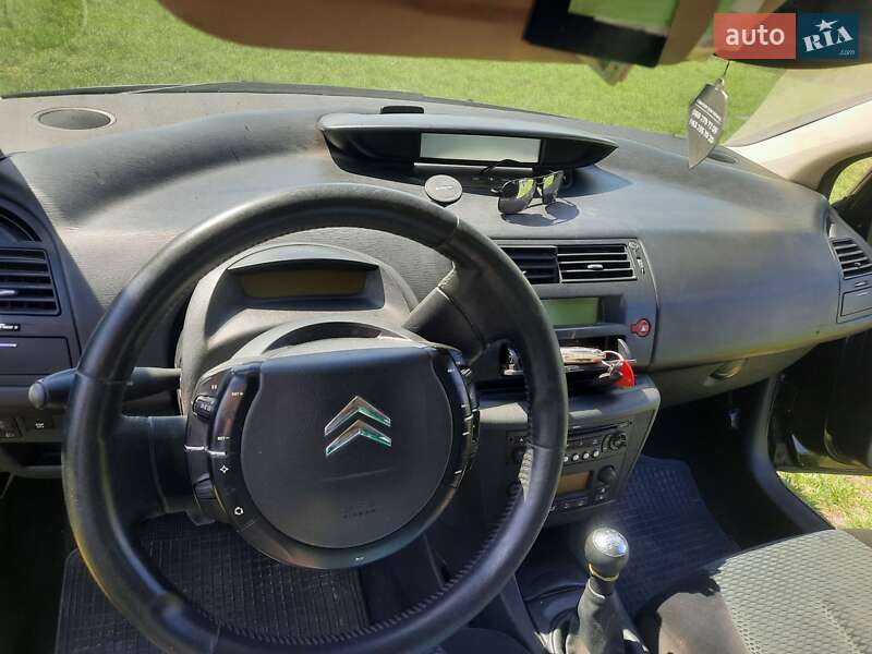 Хетчбек Citroen C4 2007 в Буську
