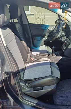 Хэтчбек Citroen C4 2012 в 