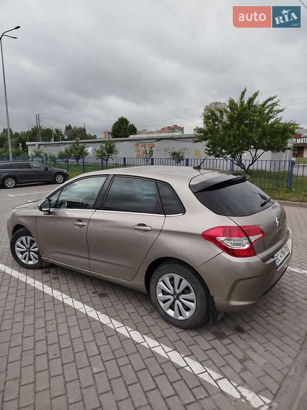 Хэтчбек Citroen C4 2011 в Львове