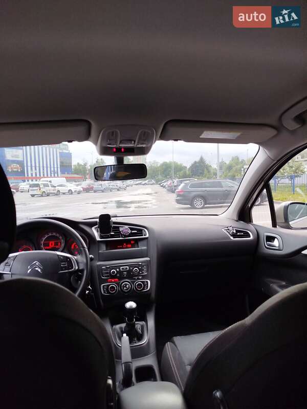 Хэтчбек Citroen C4 2011 в Львове