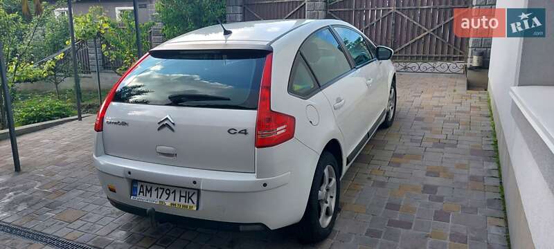 Хэтчбек Citroen C4 2010 в Ровно