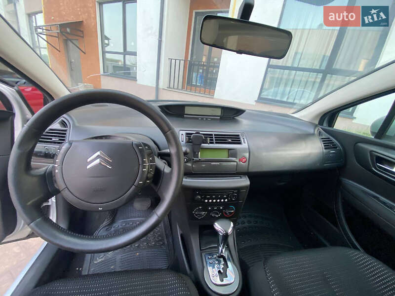 Хэтчбек Citroen C4 2009 в Буче