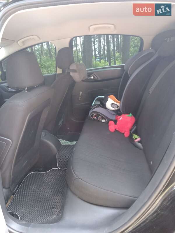 Хетчбек Citroen C4 2010 в Черкасах