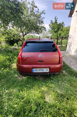 Хэтчбек Citroen C4 2009 в 