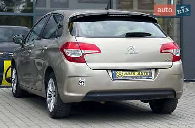 Хэтчбек Citroen C4 2011 в 