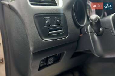 Хэтчбек Citroen C4 2011 в 