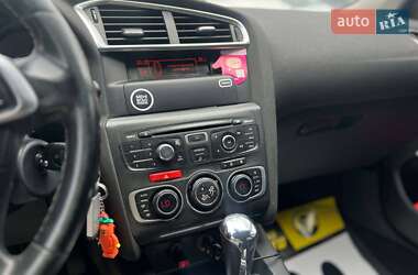 Хэтчбек Citroen C4 2011 в 