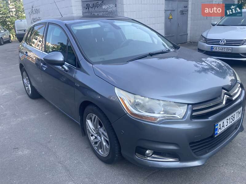 Хэтчбек Citroen C4 2011 в Киеве