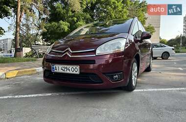 Хэтчбек Citroen C4 2007 в 