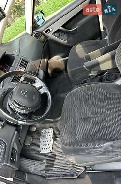 Хэтчбек Citroen C4 2007 в 