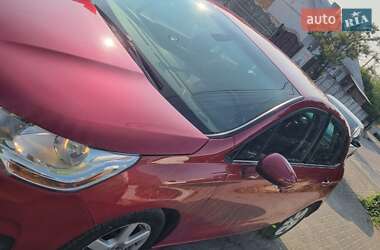 Хэтчбек Citroen C4 2013 в 