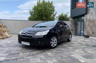 Хэтчбек Citroen C4 2009 в 