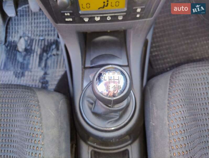 Хэтчбек Citroen C4 2005 в Киеве