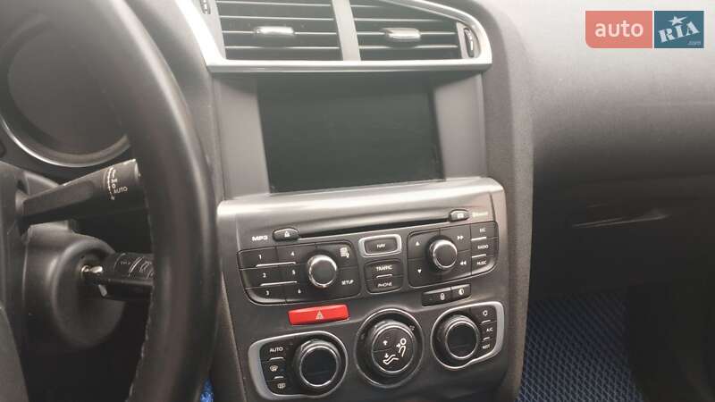 Хэтчбек Citroen C4 2011 в Конотопе фото 29 Хэтчбек Citroen C4 2011 в Конотопе